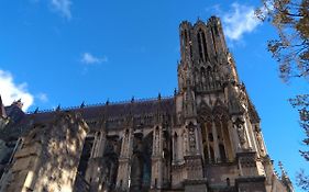 Reims Hyper-Centre Petit Appartement idéal